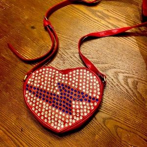 Heart purse